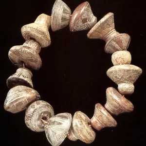 Spindle whorls