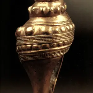 Colgante en forma de caracol